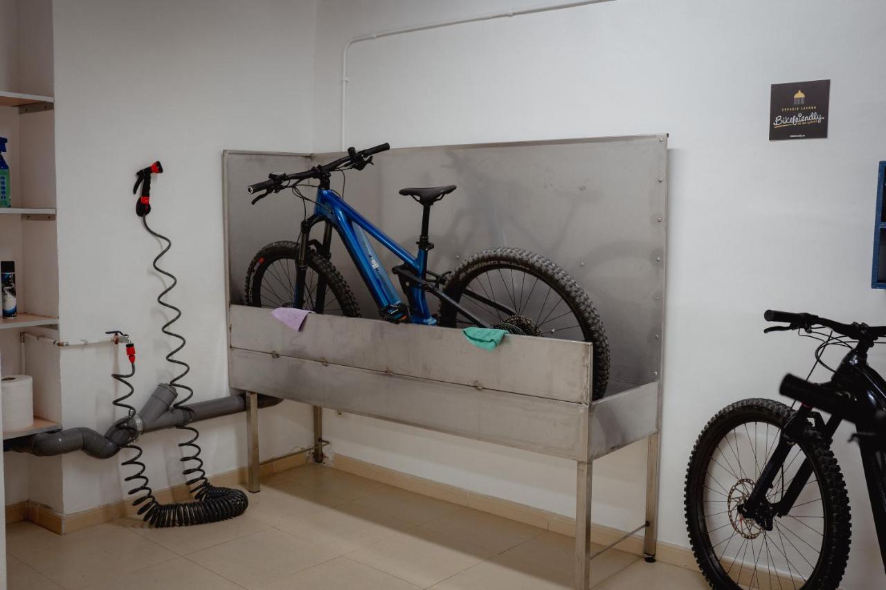 Apartaments Ca L'Albert 포블라데세구아 외부 사진